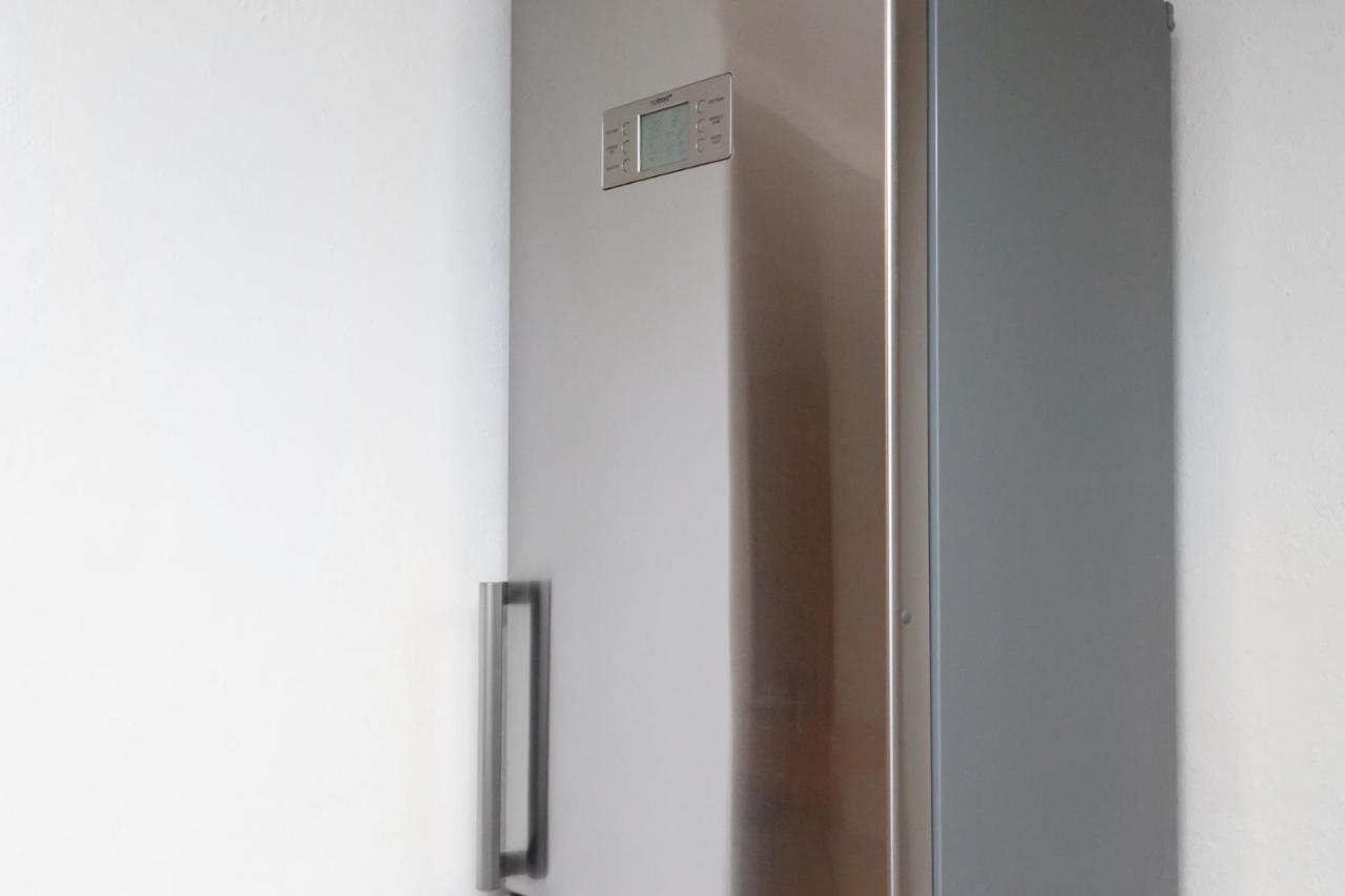 Moderne & Fuldt Udstyret Lejlighed M.Plads Til 4 Hojbjerg Esterno foto